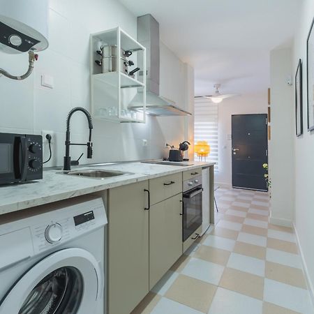 Luxe Apartment 1 In โรตา ภายนอก รูปภาพ