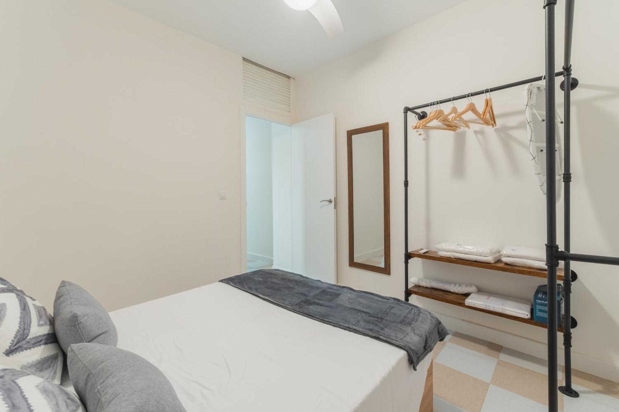 Luxe Apartment 1 In โรตา ภายนอก รูปภาพ